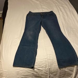Bootcut dark wash medium rise jeans Apartment 9